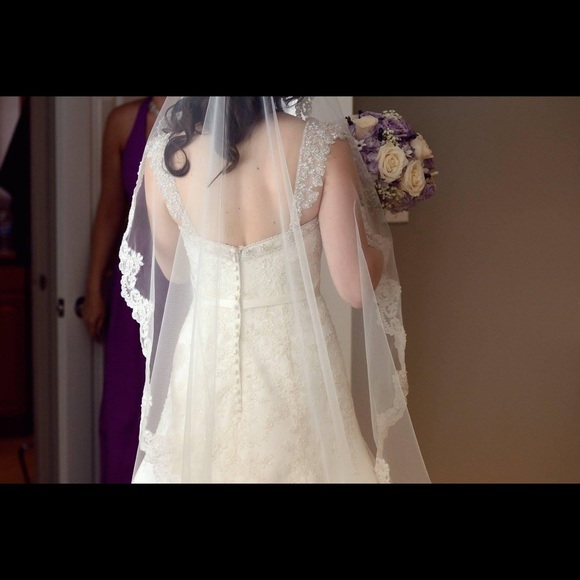 David Tutera Laney Wedding Dress - Picture 4 of 7